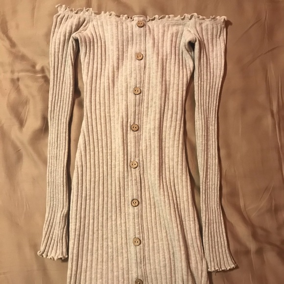 Off the shoulder bodycon dress - Picture 2 of 5